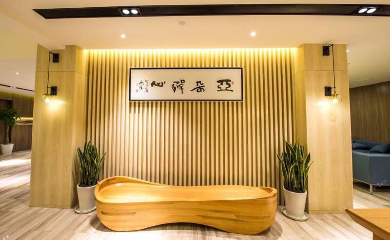 Atour X Hongqiao National Exhibition Qibao Old Street Hotel Shanghai